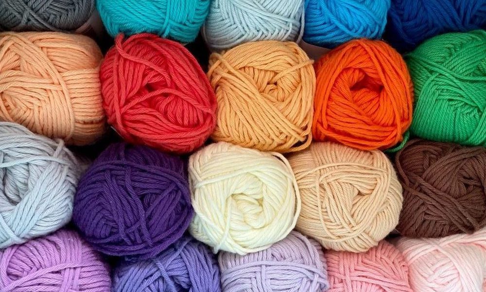 Loom Knitting: An Overview - Textile Magazine, Textile News, Apparel News,  Fashion News